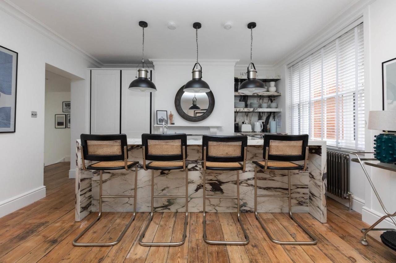 Stylish 2 Bedroom Apartment Near Oxford Street لندن المظهر الخارجي الصورة
