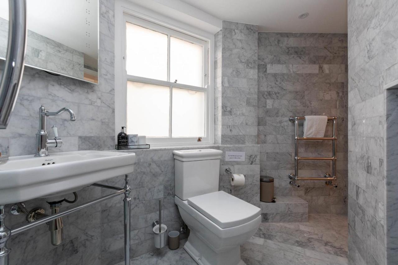 Stylish 2 Bedroom Apartment Near Oxford Street لندن المظهر الخارجي الصورة